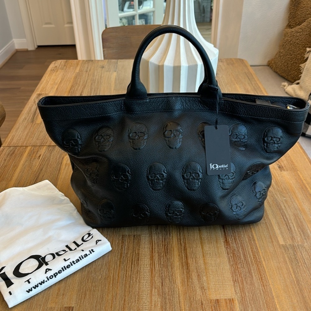 Io Pella Italia Antonio Cristiano Embossed Skulls Black Leather Large Tote Bag
